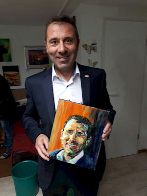 Oberbürgermeister Jörg Albrecht zu Besuch im Atelier
